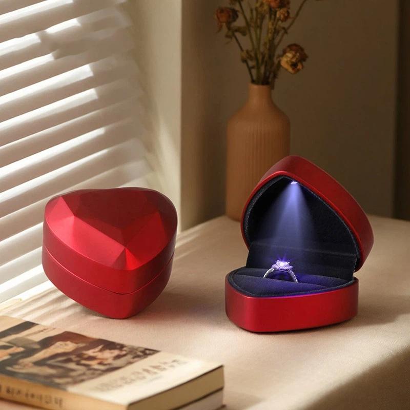 Velvet Ring Box Led Light Proposal - 1 Buah Kotak Perhiasan LED Mewah