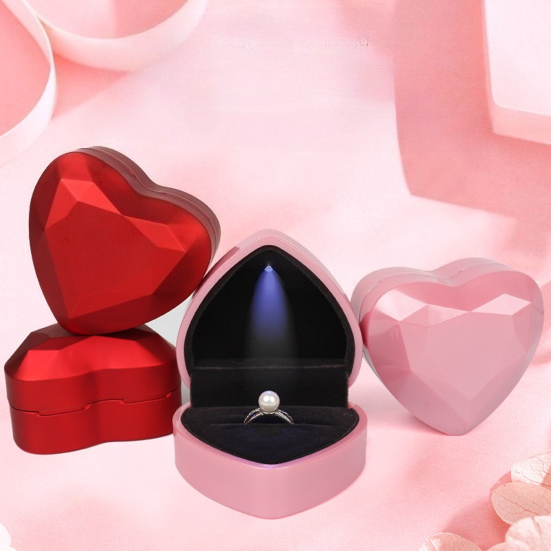 Kotak Cincin Kreatif Bentuk Ha - Velvet Ring Box Led Light Proposal ulasan dan harga