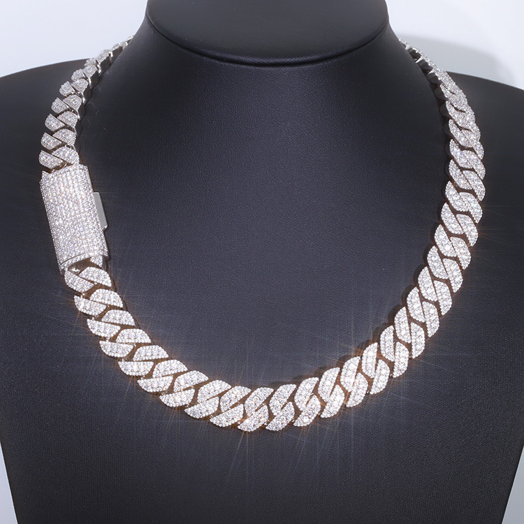 Kalung Rantai Cuban Link Berli - Moissanite Cuban Link Chain Iced Out ulasan dan harga